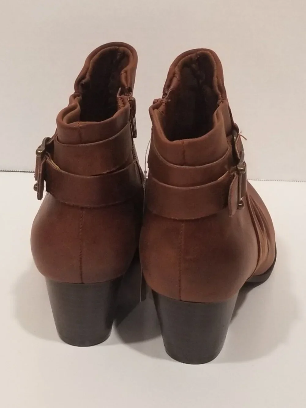 Ladies' Wear Ever 